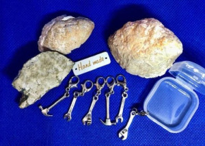 Metal Tool Stitch marker Set of 6 With Free Case